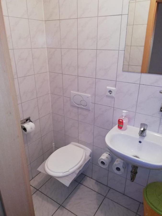 Pension Feldschloessl Ingolstadt Bagian luar foto